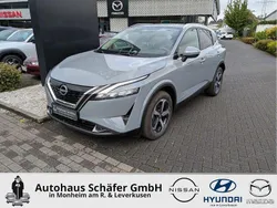 Grau Gebraucht 2023 Nissan Qashqai 360º SUV | 27.475 € (Guter Preis)