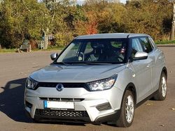 Silber Gebraucht 2017 Ssangyong (KGM) Tivoli SUV | 8.600 € (Superpreis)