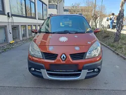 Rot Gebraucht 2009 Renault Mégane GrandTour Kombi | 850 €