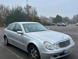 Silber Gebraucht 2004 Mercedes E220 Limousine | 2.000 € (Guter Preis)