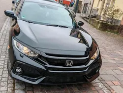 Schwarz Gebraucht 2019 Honda Civic Limousine | 18.550 € (Fairer Preis)