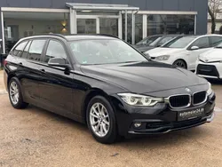Schwarz ii Gebraucht 2019 BMW 318 Advantage Kombi | 17.990 € (Guter Preis)