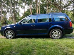 Blau Gebraucht 2000 VW Golf IV Kombi | 1.600 € (Etwas zu teuer)
