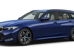 Blau Gebraucht 2024 BMW 330e Shadowline Kombi | 44.619 € (Fairer Preis)