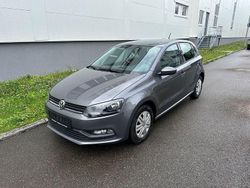 Grau Gebraucht 2014 VW Polo Trendline Kleinwagen | 5.200 € (Fairer Preis)