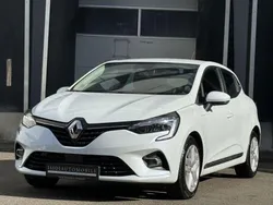 Weiß Gebraucht 2022 Renault Clio V Business Limousine | 13.900 € (Fairer Preis)