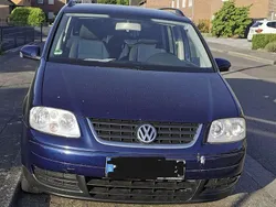 Blau Gebraucht 2004 VW Touran Van / Kleinbus | 1.998 € (Guter Preis)
