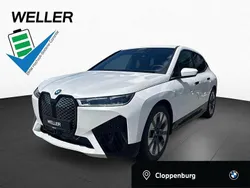 Mineralweiß (weiß) Gebraucht 2023 BMW iX Comfort Edition SUV | 43.950 € (Superpreis)