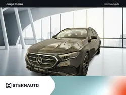 Metalliclack obsidianschwarz Gebraucht 2024 Mercedes E300 Night Kombi | 51.408 € (Fairer Preis)