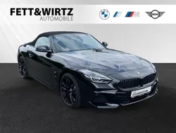 Saphirschwarz metallic Gebraucht 2021 BMW Z4 M Sport Cabrio | 39.950 € (Fairer Preis)