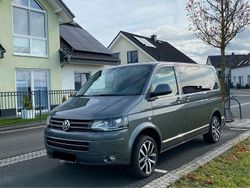 Grau Gebraucht 2015 VW T5 Van | 18.900 € (Guter Preis)