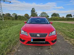 Rot Gebraucht 2020 Seat Leon ST FR Kombi | 11.500 €