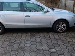 Silber Gebraucht 2008 VW Passat Kombi | 2.500 € (Guter Preis)