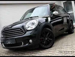 Absolute black Gebraucht 2010 Mini Cooper D Countryman SUV | 10.590 € (Etwas zu teuer)