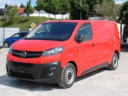 Rot Gebraucht 2021 Opel Vivaro Van | 15.351 € (Superpreis)