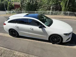 Weiß Gebraucht 2021 Mercedes CLA250 Shooting Brake AMG line Kombi | 24.300 € (Superpreis)