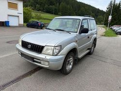 Silber Gebraucht 2001 Toyota Land Cruiser SUV | 3.300 €