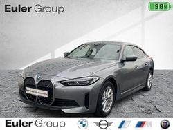 Skyscraper grau metallic Gebraucht 2023 BMW i4 Sport Line Limousine | 36.499 € (Superpreis)
