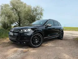 Schwarz Gebraucht 2013 VW Touareg Black Edition SUV | 12.500 € (Etwas zu teuer)
