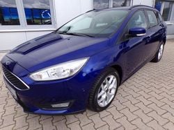 Blau Gebraucht 2018 Ford Focus Trend Limousine | 6.950 € (Fairer Preis)