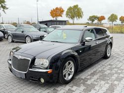 Schwarz Gebraucht 2005 Chrysler 300C Touring Kombi | 9.950 € (Fairer Preis)