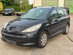 Schwarz Gebraucht 2008 Peugeot 207 Tendance Kombi | 800 € (Superpreis)