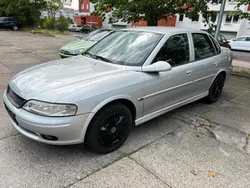 Silber Gebraucht 2001 Opel Vectra Limousine | 1.000 €