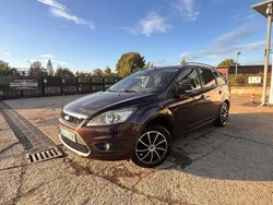 Andere farben Gebraucht 2008 Ford Focus Kombi | 2.600 €