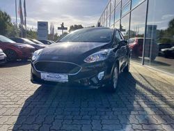 Obsidianschwarz metallic Gebraucht 2021 Ford Fiesta Cool & Connect Kleinwagen | 13.390 € (Etwas zu teuer)