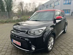 Cassisschwarz met. & rot Gebraucht 2015 Kia Soul DREAM-TEAM Edition SUV | 9.600 € (Fairer Preis)