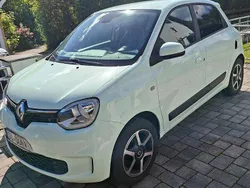 Grün Gebraucht 2019 Renault Twingo LIMITED Kleinwagen | 8.900 € (Fairer Preis)