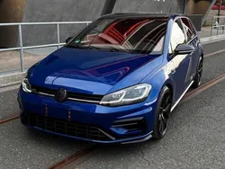 Blau Gebraucht 2019 VW Golf VII R Kleinwagen | 29.900 € (Teuer)
