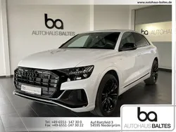 Weiß Gebraucht 2024 Audi Q8 S-Line SUV | 87.850 € (Etwas zu teuer)