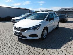 Weiß Gebraucht 2022 Opel Astra Edition Kombi | 11.600 € (Superpreis)