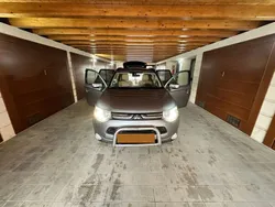 Silber Gebraucht 2014 Mitsubishi Outlander Diamant Edition SUV | 11.000 € (Fairer Preis)