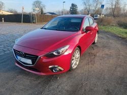 Rot Gebraucht 2014 Mazda 3 Sports-Line Limousine | 7.400 € (Guter Preis)