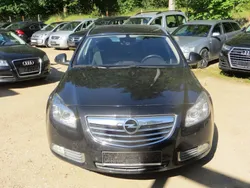 Schwarz Gebraucht 2011 Opel Insignia Innovation Kombi | 4.500 € (Fairer Preis)