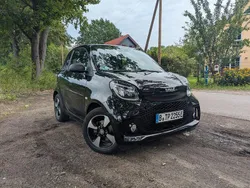Schwarz Gebraucht 2021 Smart ForTwo Electric Drive Coupé | 12.000 € (Fairer Preis)