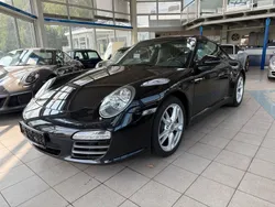 Basaltschwarzmetallic Gebraucht 2010 Porsche 911 Targa 4 Cabrio | 71.900 €