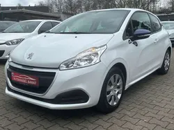 Lack weiss banquise Gebraucht 2019 Peugeot 208 Kleinwagen | 8.499 € (Fairer Preis)