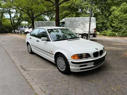 Weiß Gebraucht 1999 BMW 316 Limousine | 3.900 € (Fairer Preis)