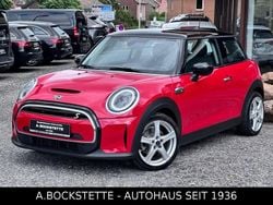 Rot Gebraucht 2021 Mini Cooper SE Kleinwagen | 16.990 € (Fairer Preis)