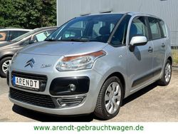 Grau Gebraucht 2009 Citroën C3 Picasso Tendance Van / Kleinbus | 5.490 € (Teuer)