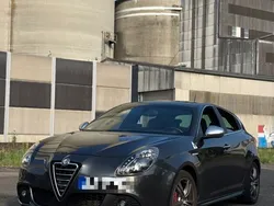 Gebraucht 2010 Alfa Romeo Giulietta Quadrifoglio Kleinwagen | 8.500 €