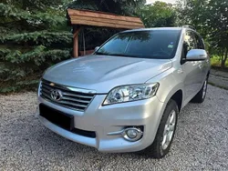 Silber Gebraucht 2011 Toyota RAV4 Life SUV | 8.500 € (Fairer Preis)