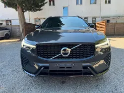 Grau Gebraucht 2022 Volvo XC60 R-Design SUV | 31.500 € (Fairer Preis)