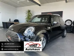 Schwarz Gebraucht 2016 Mini ONE Kleinwagen | 11.990 € (Etwas zu teuer)