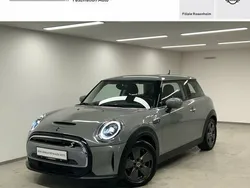 Grau Gebraucht 2022 Mini Cooper S Essential Kleinwagen | 15.850 € (Fairer Preis)