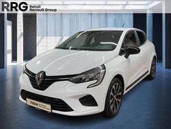 Weiß Gebraucht 2023 Renault Clio V Equilibre Kleinwagen | 16.980 € (Etwas zu teuer)