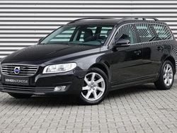 Schwarz Gebraucht 2015 Volvo V70 Kombi | 11.269 € (Teuer)